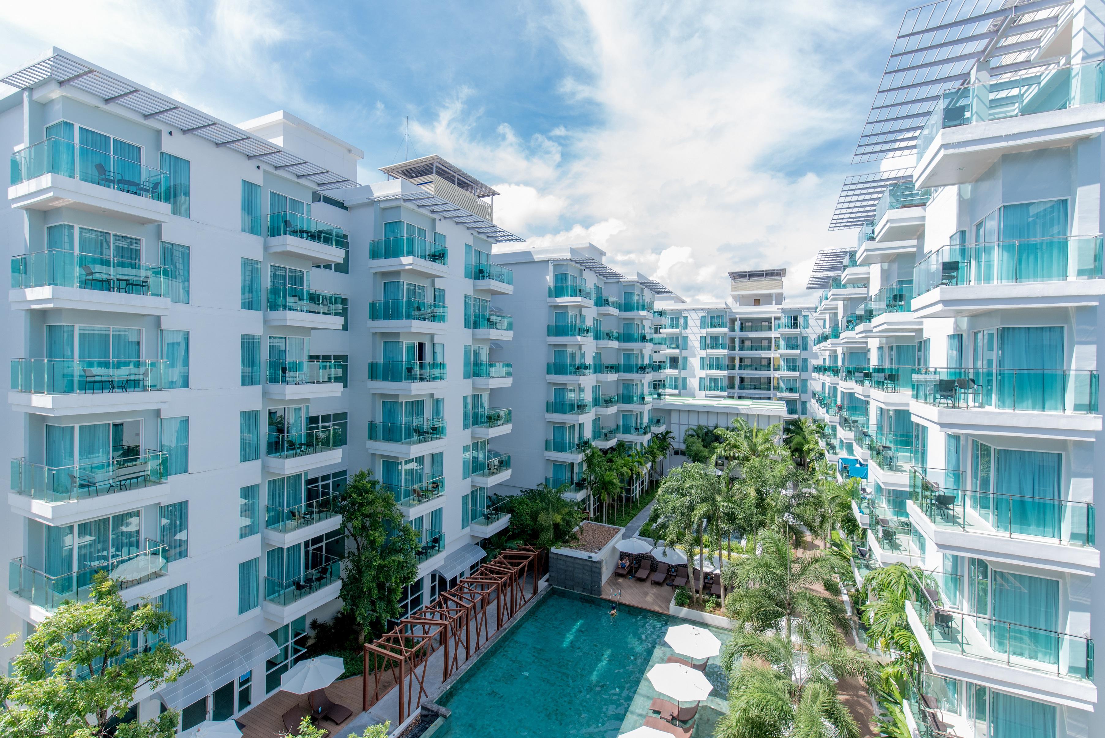 Avenue pattaya. Гранд Авеню Паттайя. Fishermens Harbour Urban Resort 5*. Fishermens Harbour Urban Resort 5 Таиланд Пхукет. Fisher Harbour Urban.